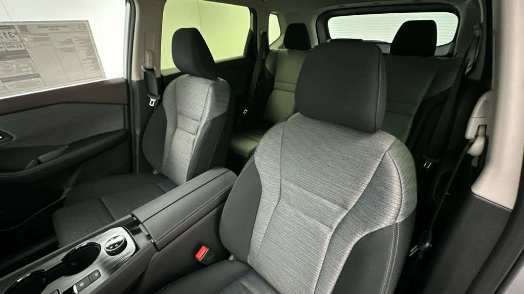 Certified 2023 Nissan Rogue SV AWD/4WD image 9
