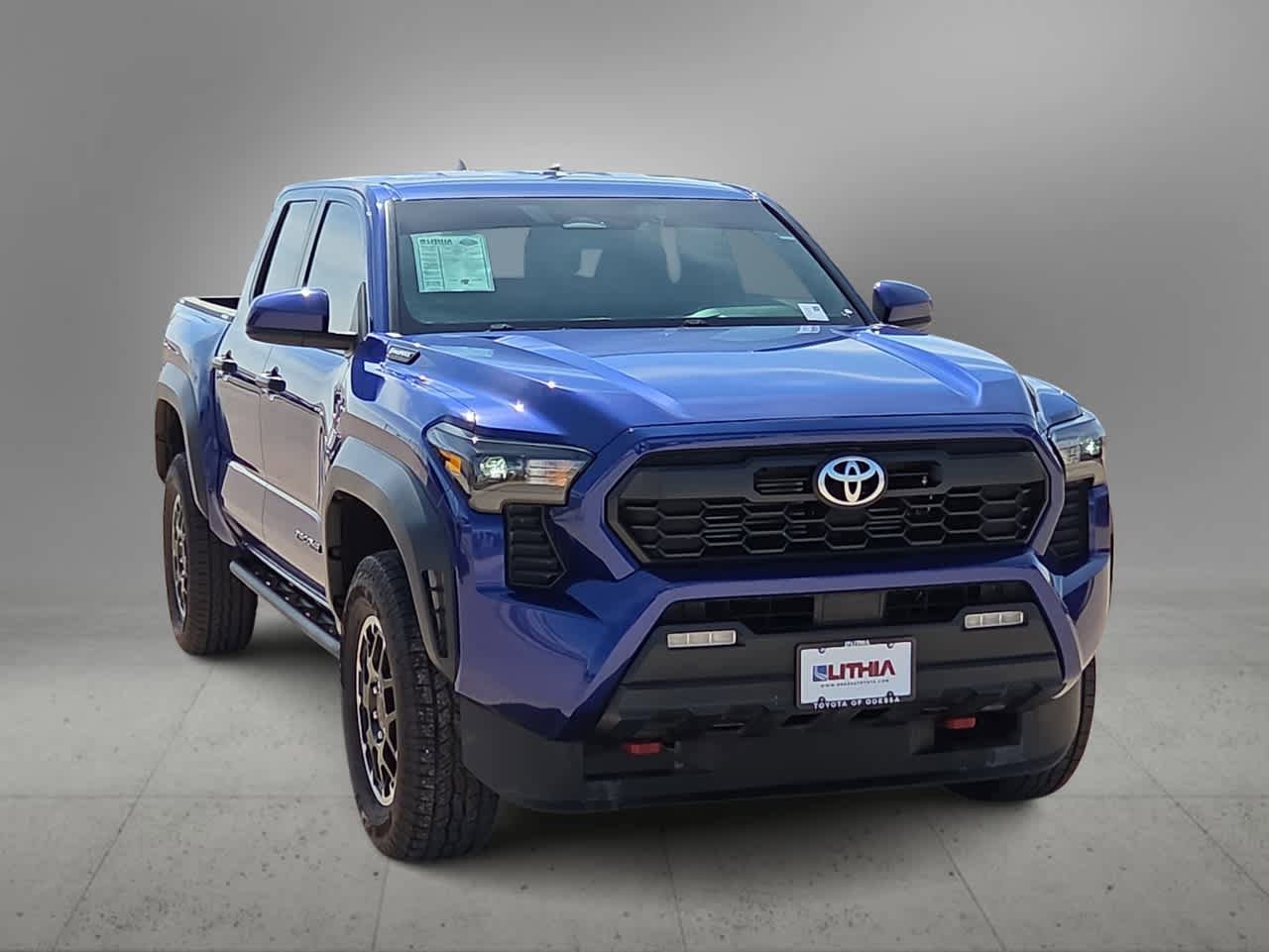 Used 2025 Toyota Tacoma TRD Off-Road AWD/4WD video 3