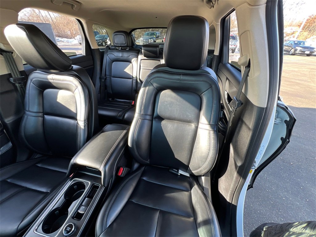 Used 2023 Lincoln Corsair AWD image 25