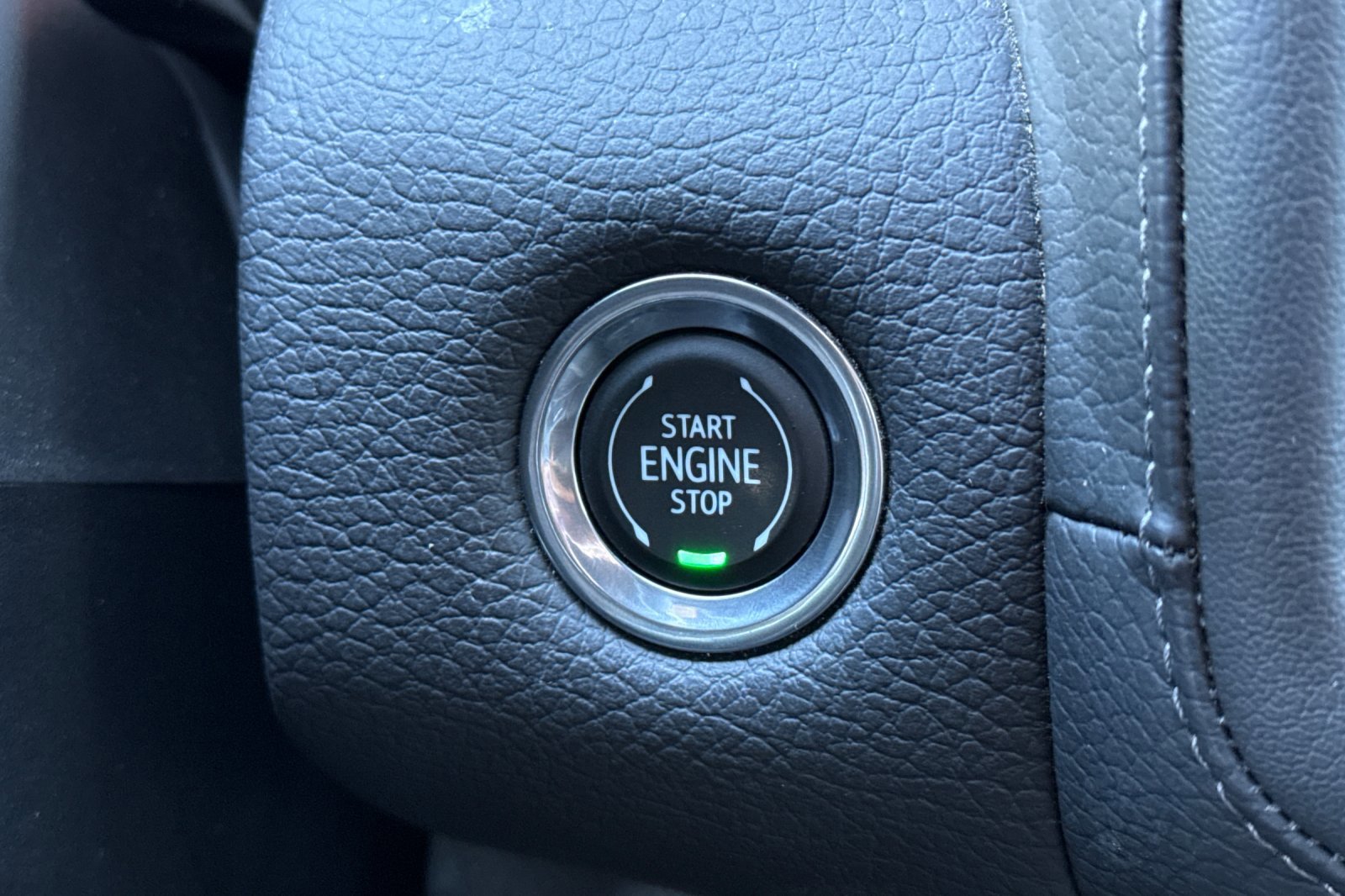 Used 2023 GMC Yukon Denali image 29