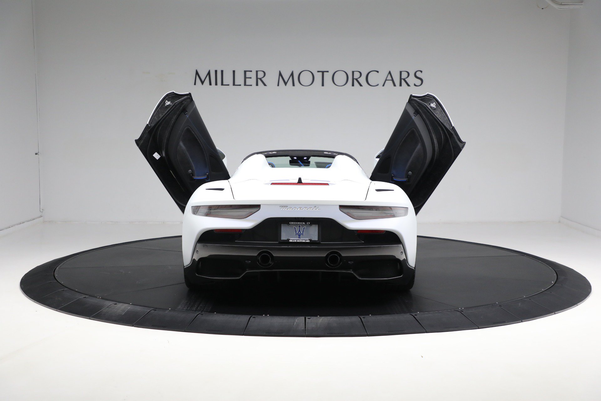 Used 2023 Maserati MC20 Spyder RWD image 21