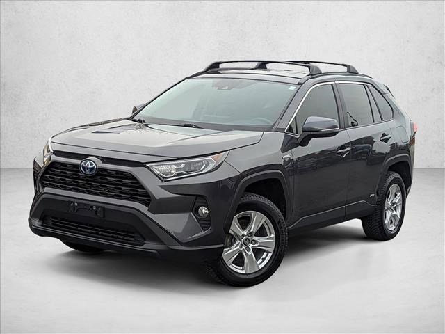 Used 2021 Toyota RAV4 XLE w/ XLE Grade Weather Package image 1
