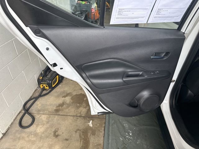 Used 2020 Nissan Kicks SR w/ SR Premium Package FWD image 14