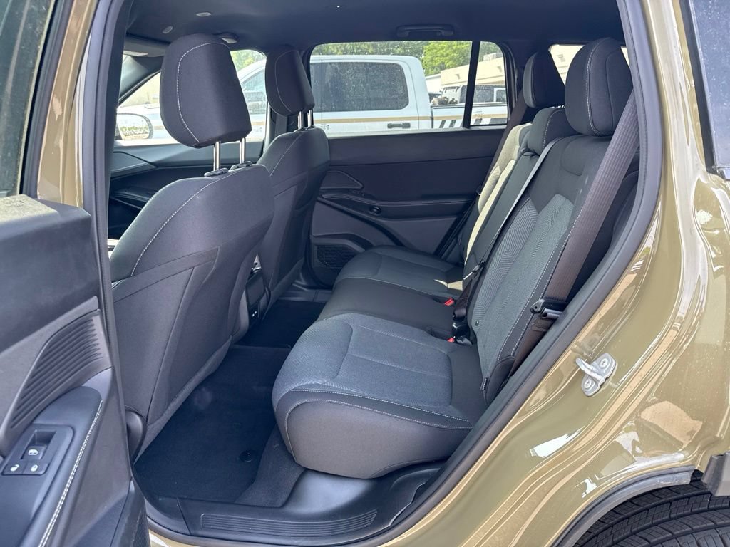 New 2026 Jeep Cherokee Laredo AWD/4WD image 21