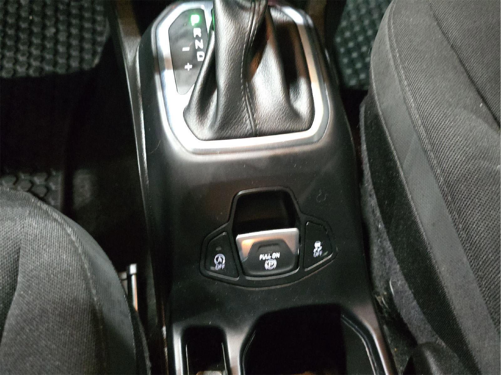 Used 2023 Jeep Renegade Altitude w/ Convenience Group I AWD/4WD image 17
