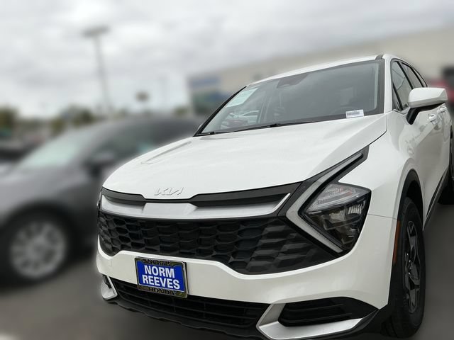 Used 2023 Kia Sportage LX AWD/4WD image 6