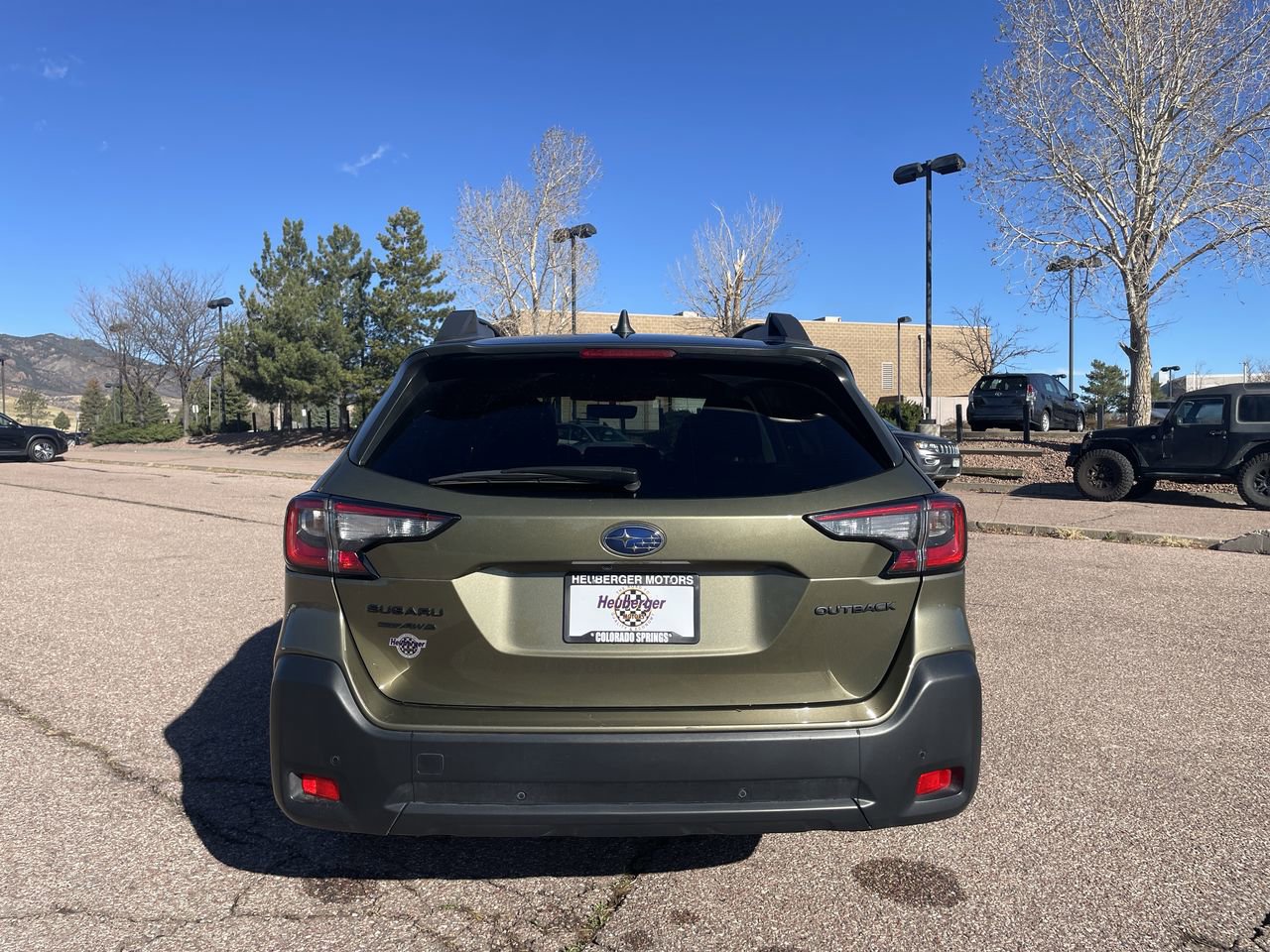 Used 2025 Subaru Outback Onyx Edition AWD/4WD image 6