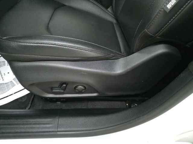 Used 2025 Jeep Compass Limited AWD/4WD image 17