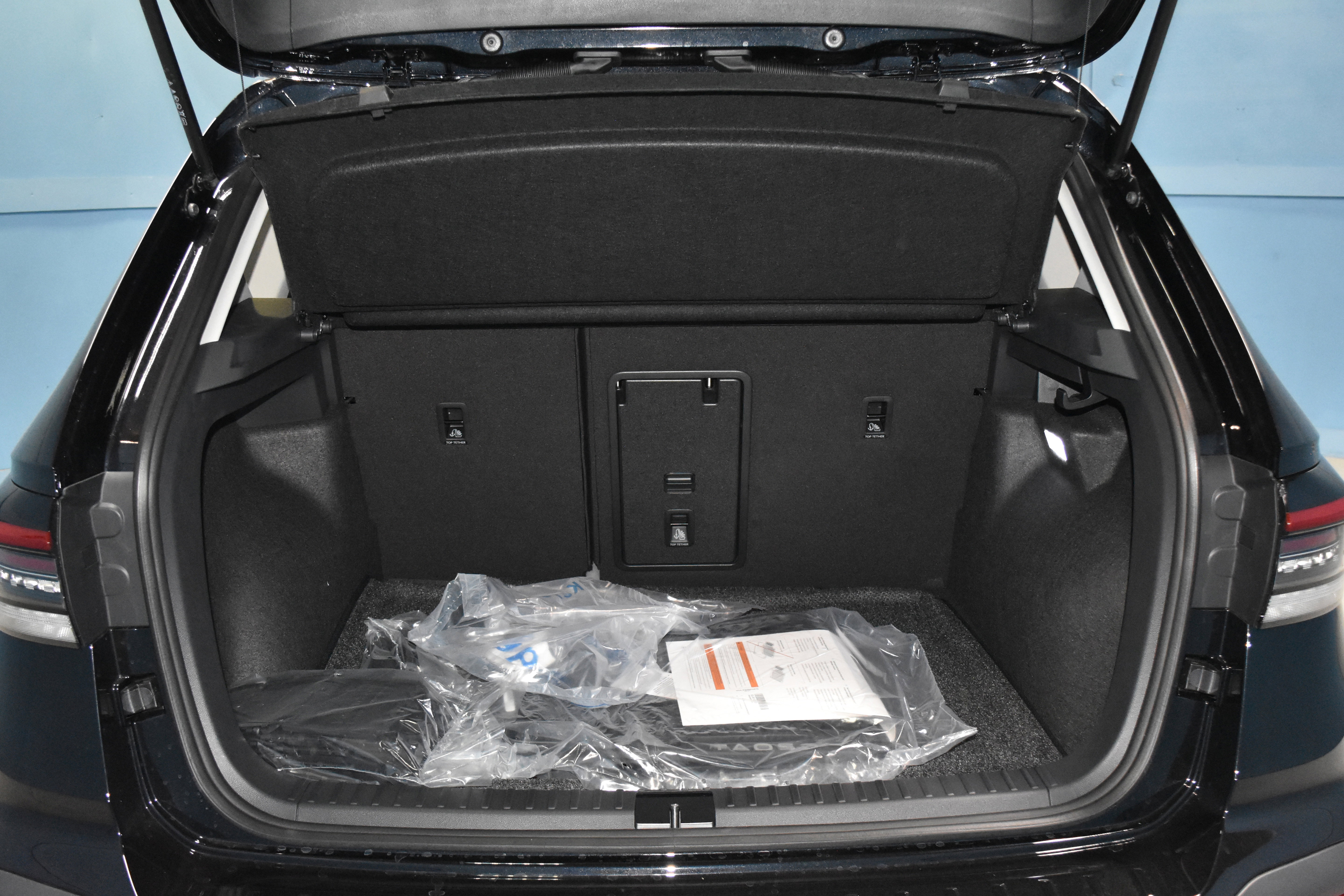 New 2025 Volkswagen Taos SE image 24