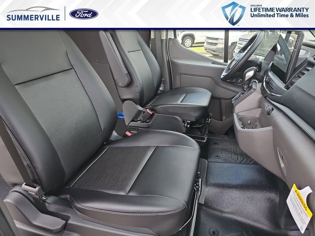 New 2026 Ford Transit 250 148 Medium Roof RWD image 12