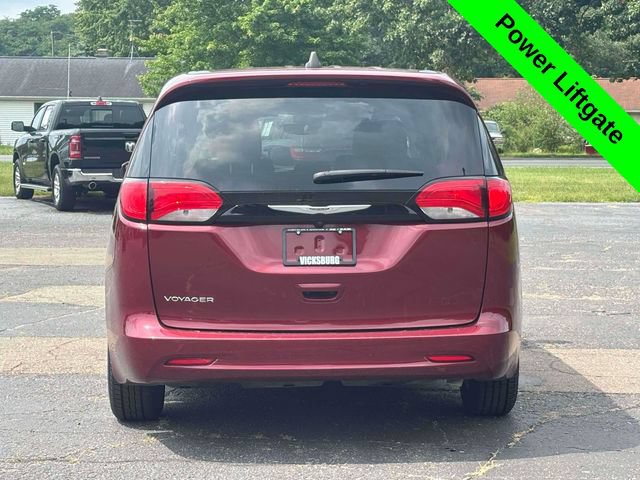 Used 2023 Chrysler Voyager LX FWD image 36