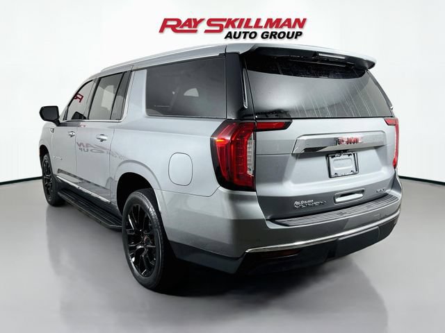 Used 2023 GMC Yukon XL SLT AWD/4WD image 5