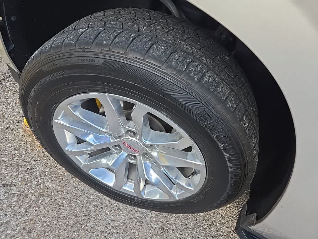 Used 2023 GMC Yukon SLT w/ SLT Premium Package RWD image 7