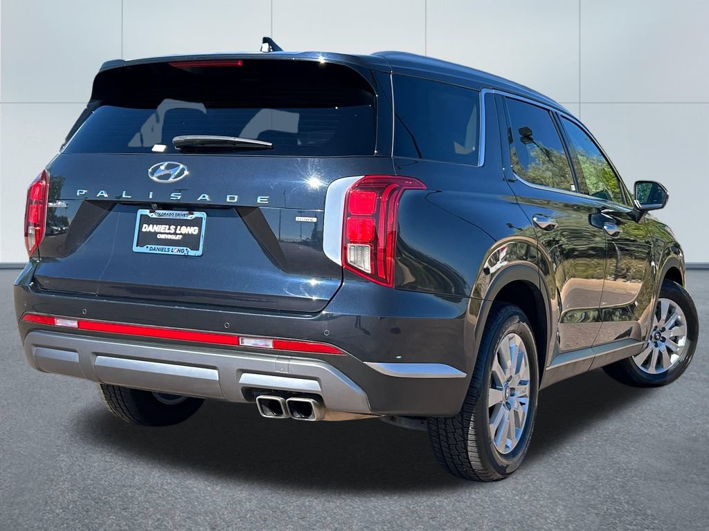 Used 2024 Hyundai Palisade SEL AWD/4WD image 2