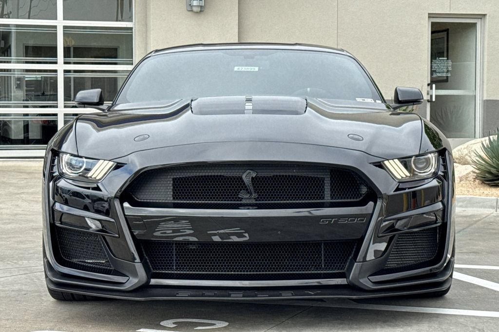 Used 2022 Ford Mustang Shelby GT500 w/ Technology Package RWD image 11