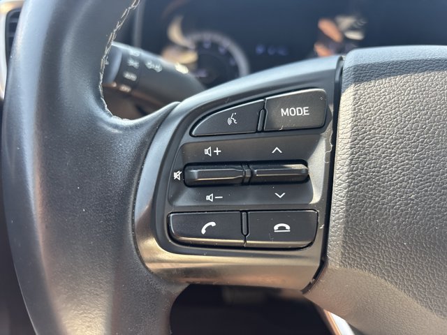 Used 2021 Hyundai Venue SEL FWD image 21