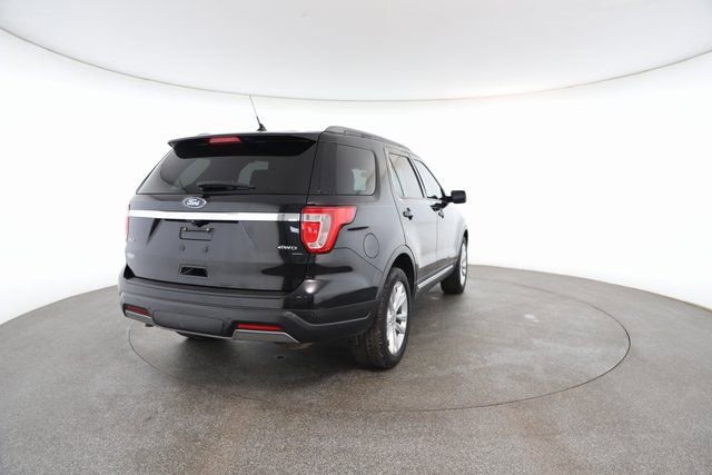 Used 2019 Ford Explorer XLT w/ Equipment Group 202A image 16