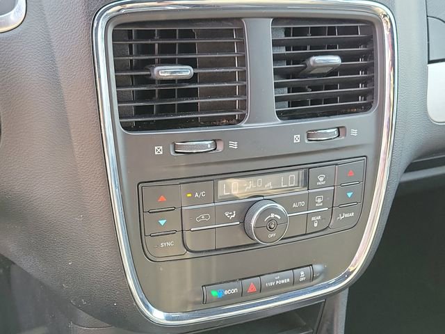 Used 2016 Dodge Grand Caravan R/T FWD image 13