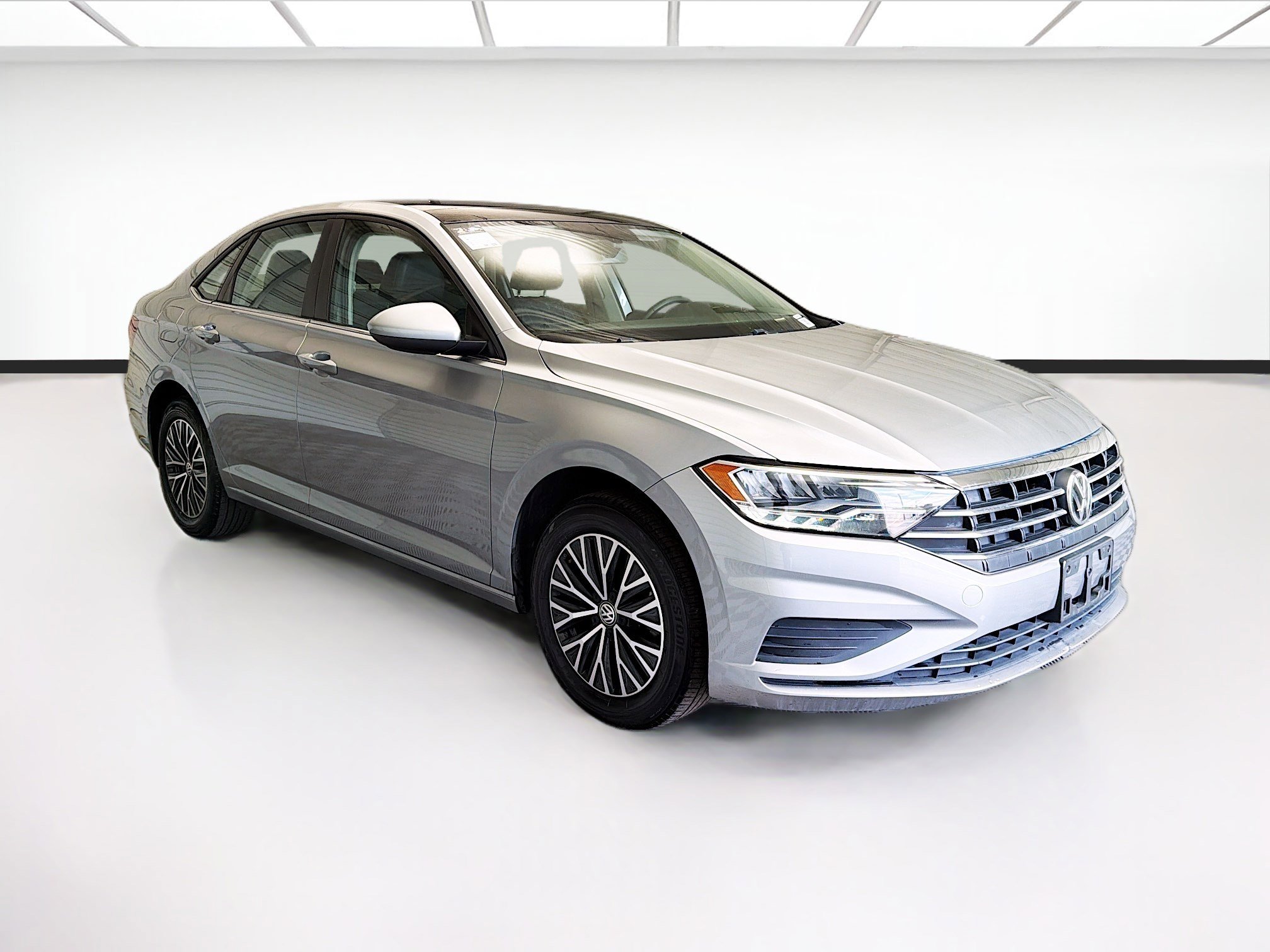 Used 2020 Volkswagen Jetta SE FWD image 3