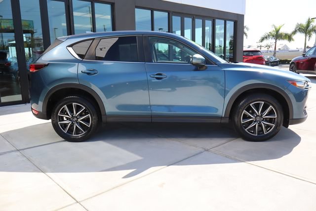 Used 2018 MAZDA CX-5 Touring FWD image 2