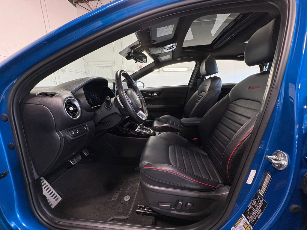 Used 2023 Kia Forte GT w/ GT2 Package image 18