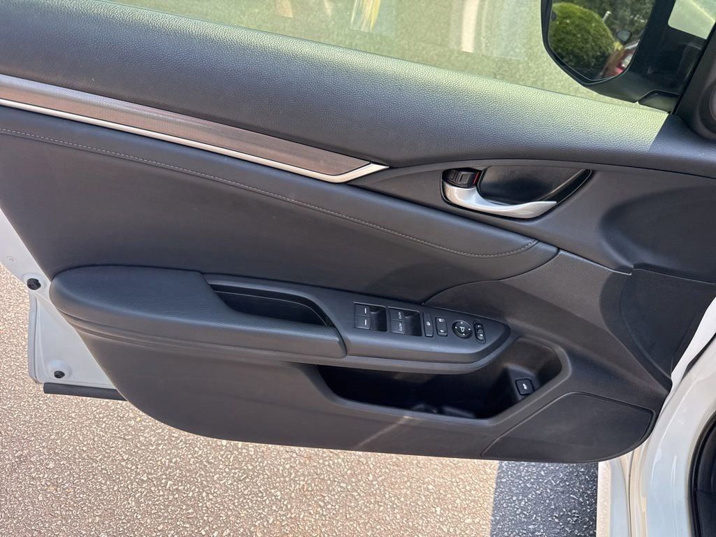 Used 2020 Honda Civic Touring image 20