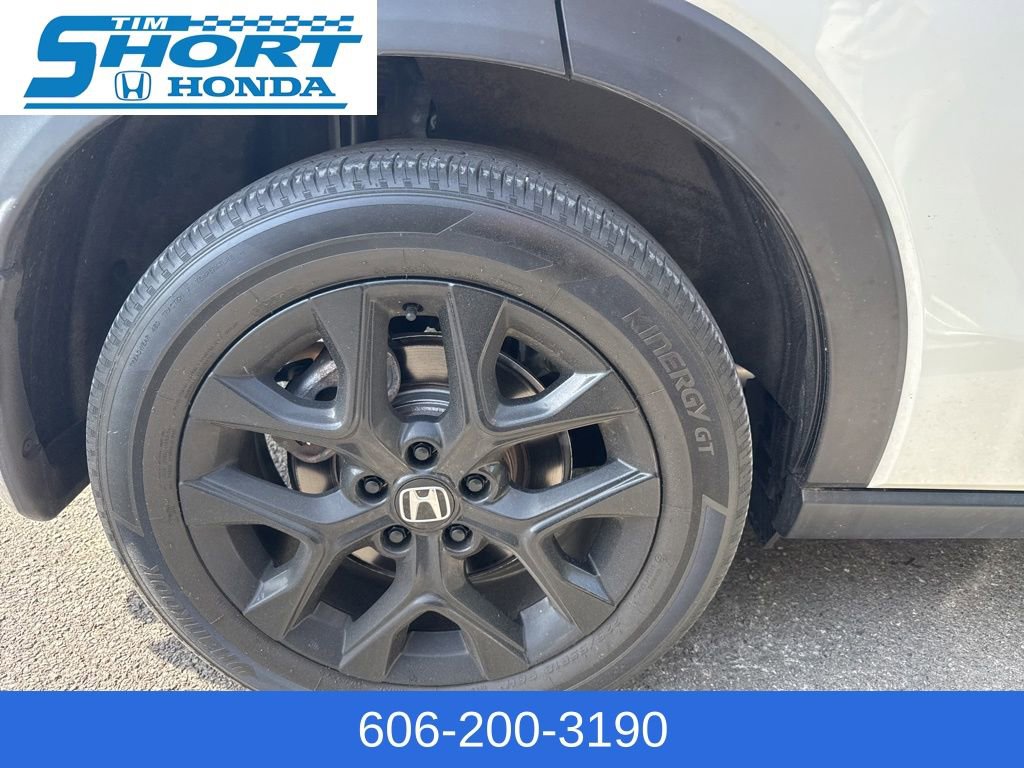 Used 2023 Honda HR-V Sport image 5