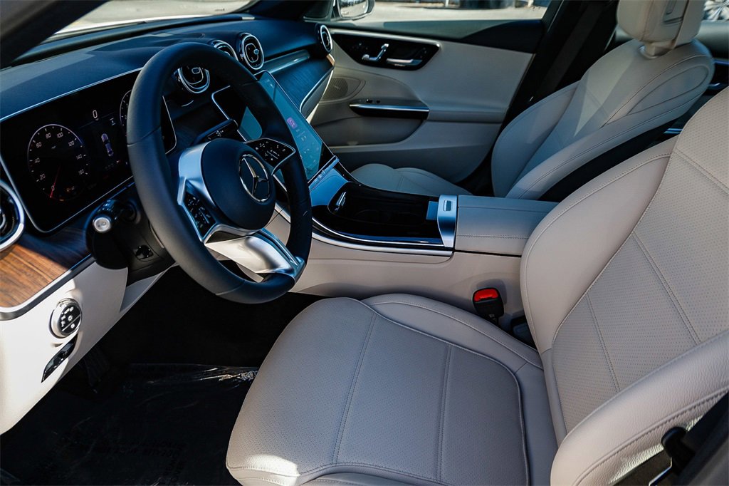 New 2025 Mercedes-Benz C 300 4MATIC Sedan image 19
