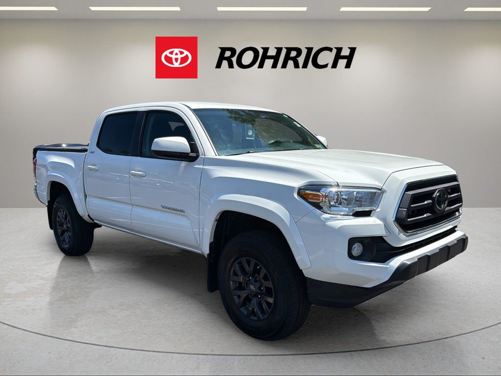 Used 2023 Toyota Tacoma SR5 w/ SR5 Appearance Package RWD image 4