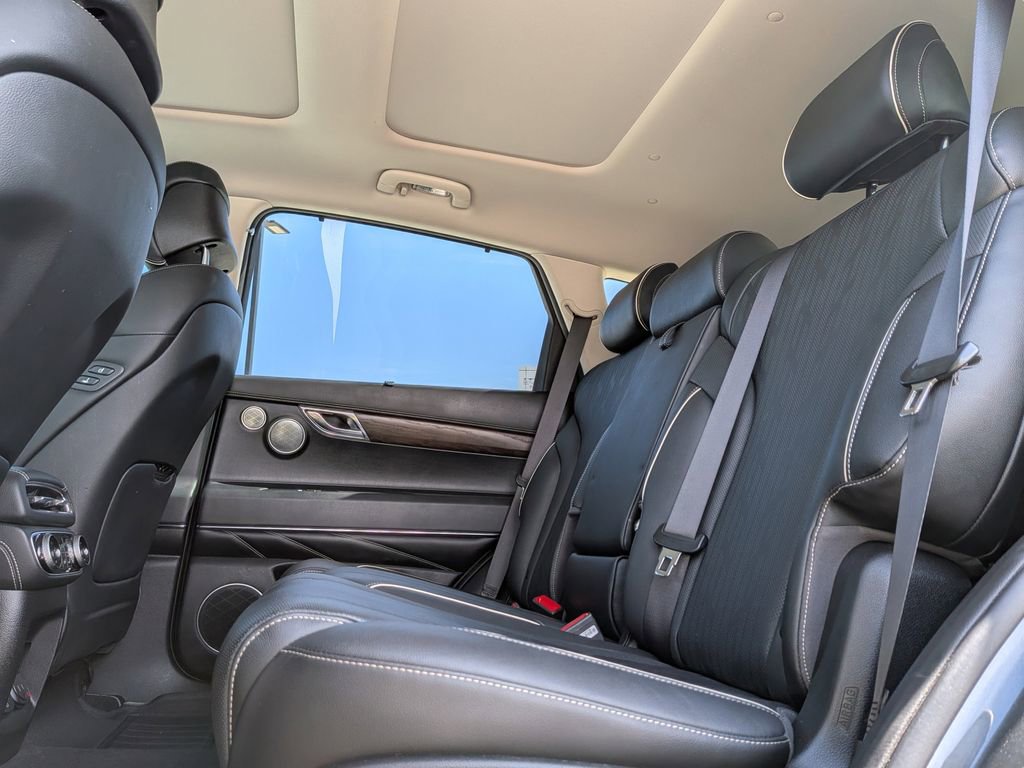 Used 2023 Genesis GV80 2.5T w/ Prestige Package image 26