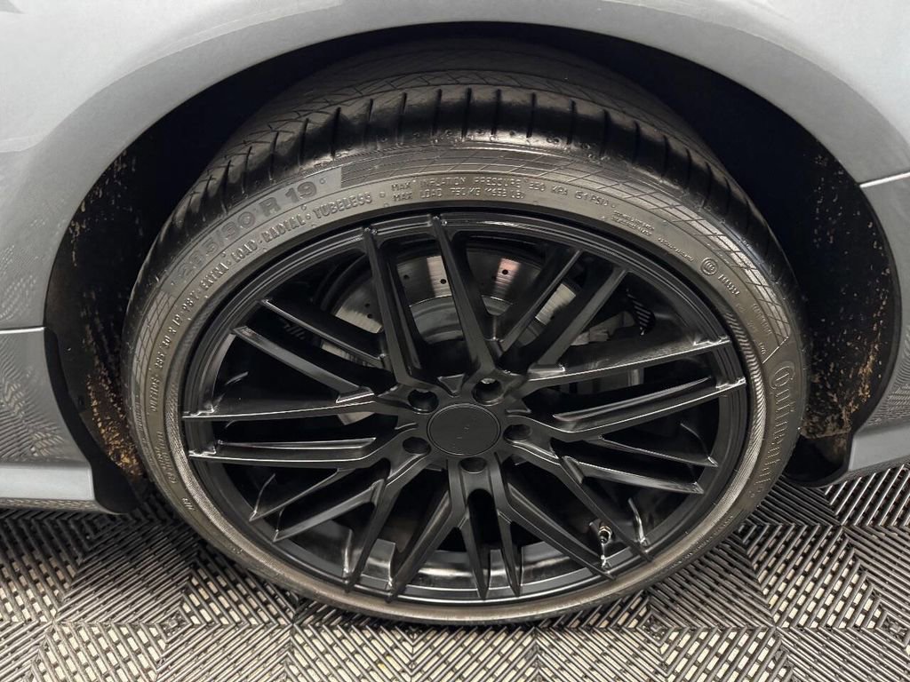 Used 2016 Mercedes-Benz SL 550 image 33