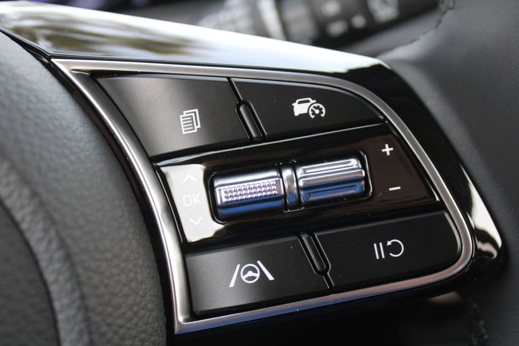 New 2026 Kia Seltos S FWD image 28