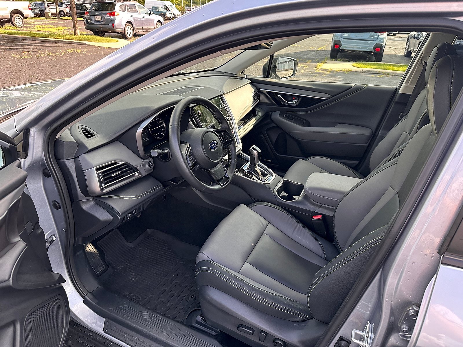 Certified 2025 Subaru Outback Onyx Edition AWD/4WD image 15