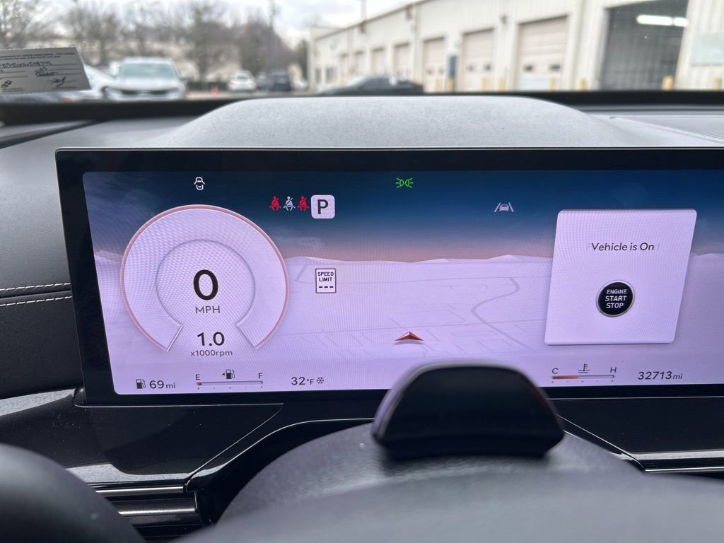 Used 2025 Genesis GV80 2.5T Standard image 13