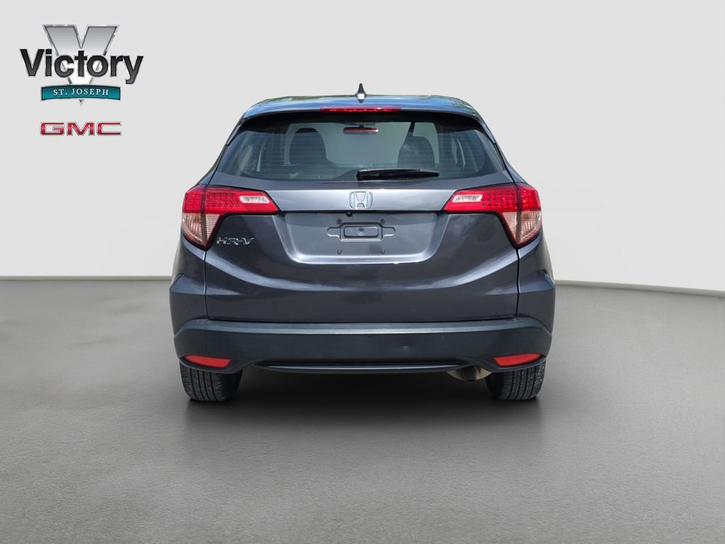 Used 2018 Honda HR-V LX image 16