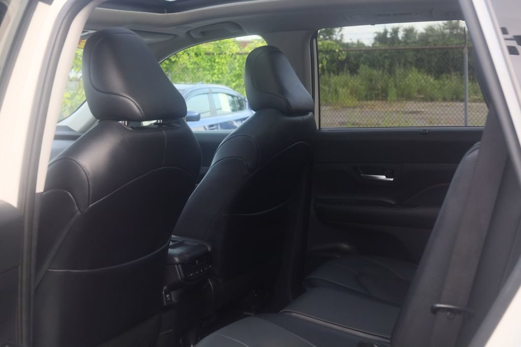 Used 2024 Toyota Grand Highlander AWD image 33