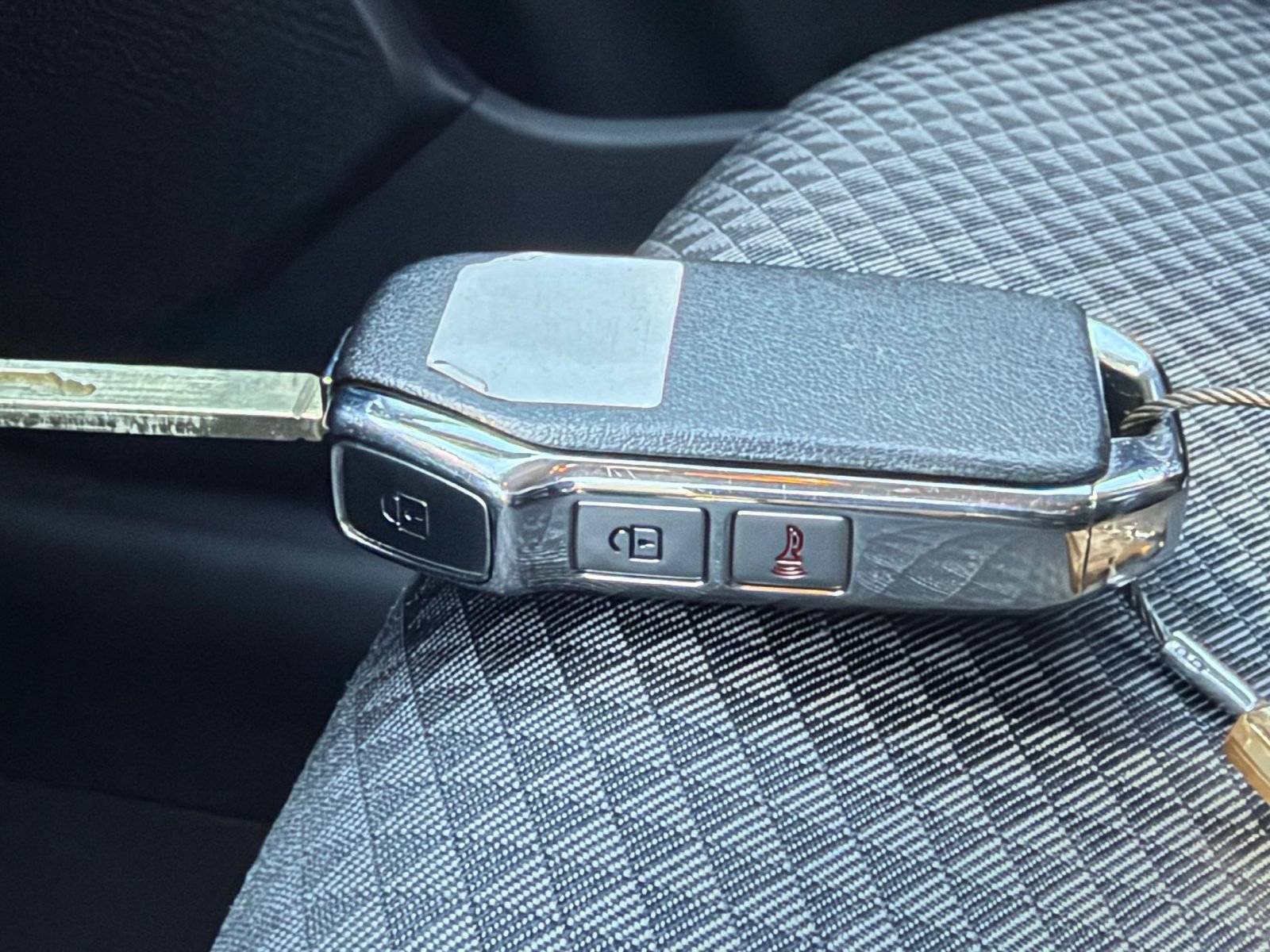 Used 2025 Kia Soul LX w/ LX Technology Package FWD image 20