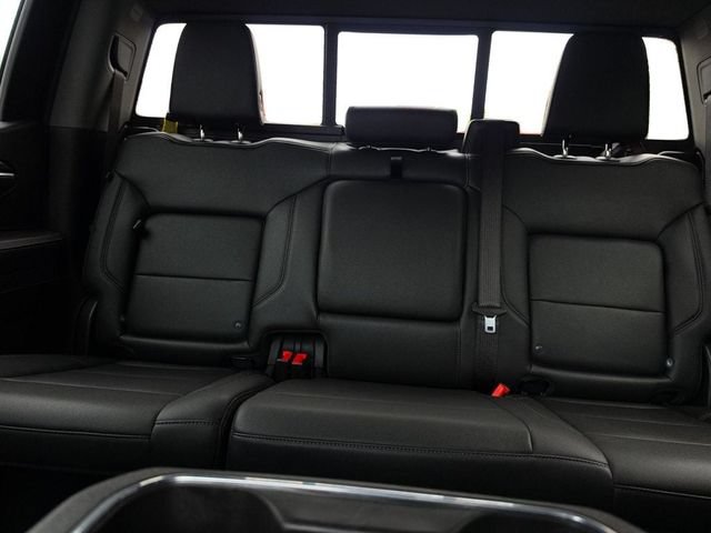 Used 2024 GMC Sierra 1500 Elevation w/ Elevation Premium Package RWD image 13