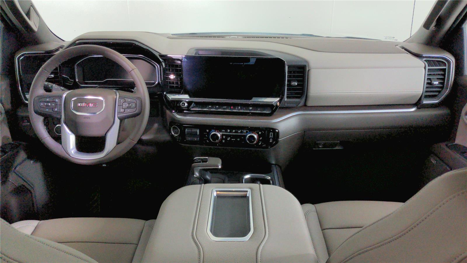 Used 2022 GMC Sierra 1500 SLT w/ SLT Convenience Package AWD/4WD image 23