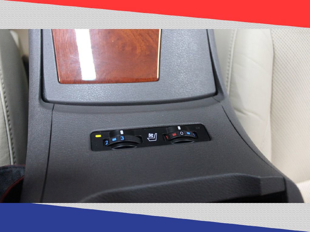 Used 2011 Lexus ES 350 image 21