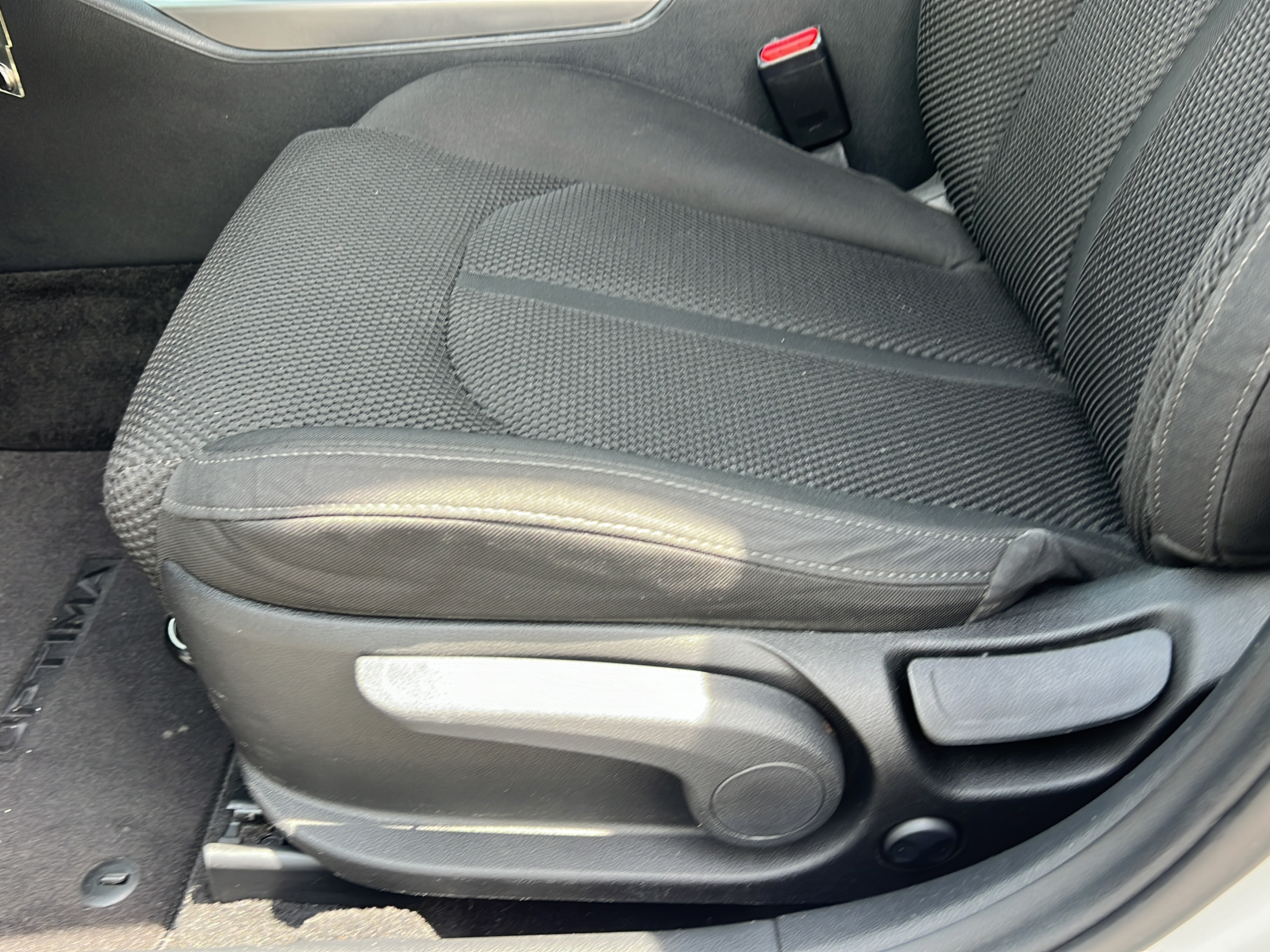 Used 2020 Kia Optima LX FWD image 13