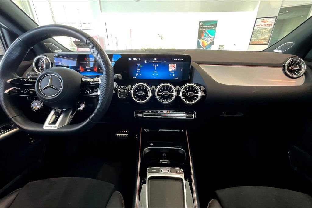 Certified 2025 Mercedes-Benz GLA 35 AMG 4MATIC image 15