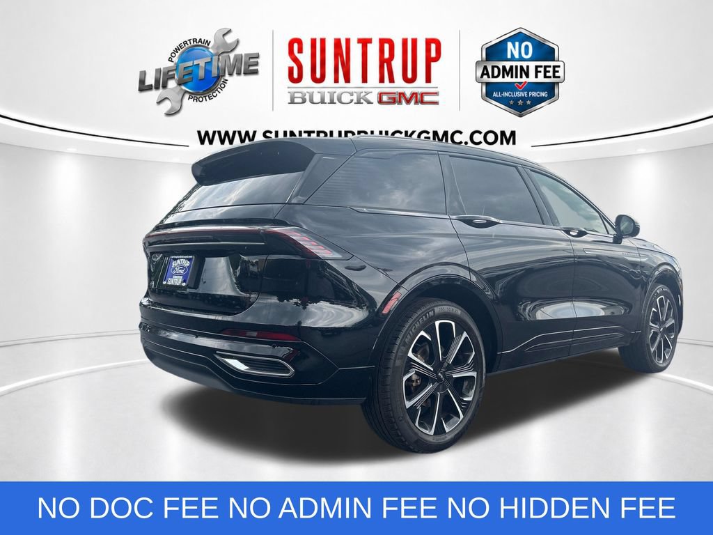 Used 2025 Lincoln Nautilus Reserve AWD/4WD image 6