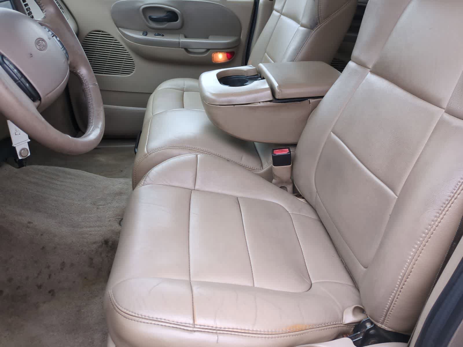 Used 2001 Ford F150 Lariat AWD/4WD image 16