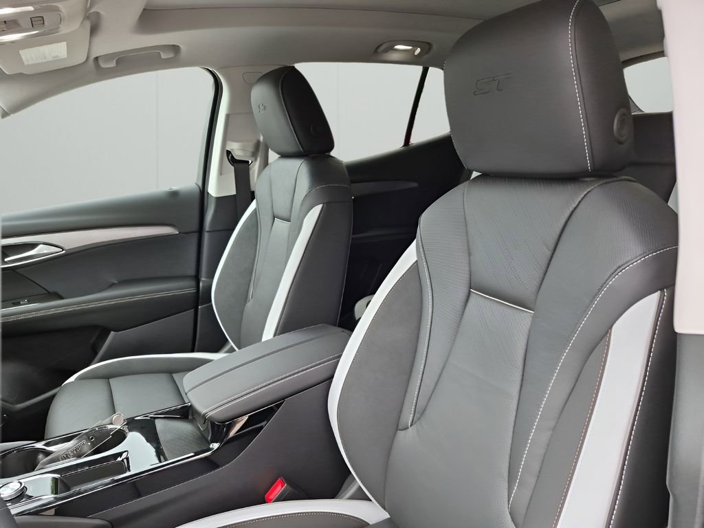 New 2026 Buick Envision Sport Touring image 31