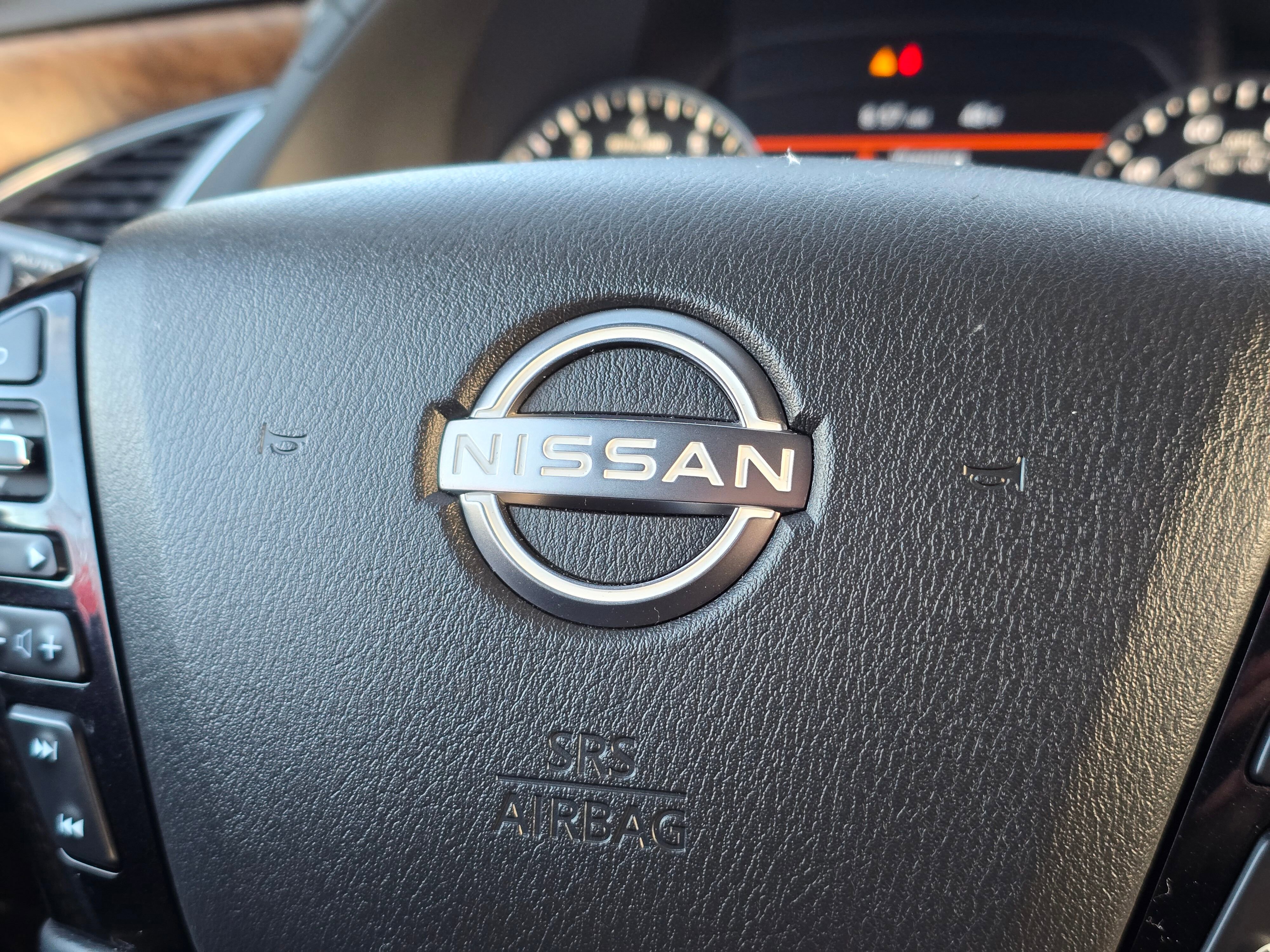 Used 2024 Nissan Armada SL image 33