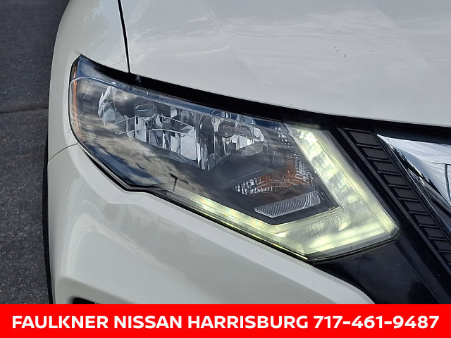 Certified 2019 Nissan Rogue SV w/ Premium Package AWD/4WD image 9