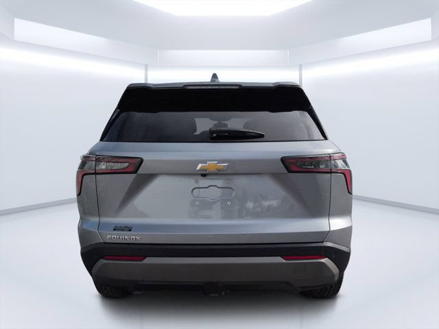Used 2026 Chevrolet Equinox LT FWD image 4