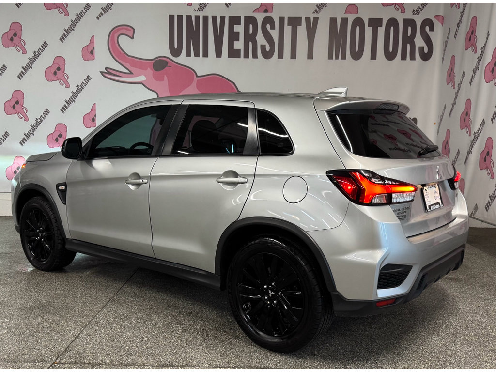 Used 2022 Mitsubishi Outlander Sport LE FWD image 12