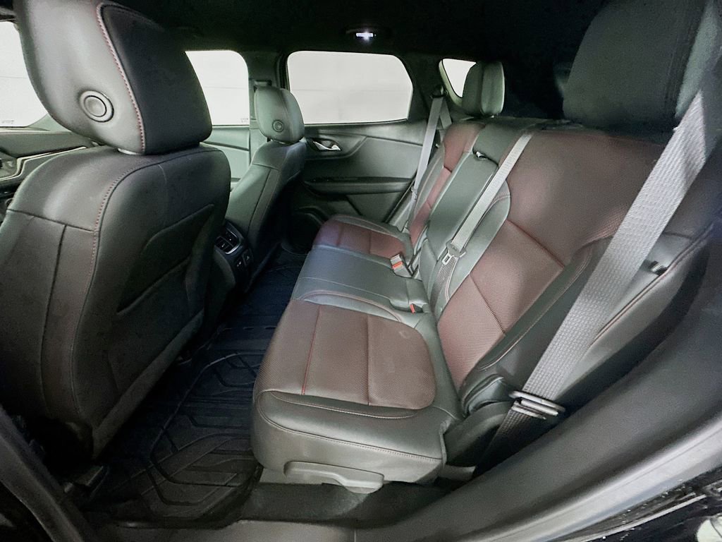 Used 2024 Chevrolet Blazer RS w/ Enhanced Convenience Package FWD image 32